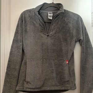 North face quarter zip fleece sweater
